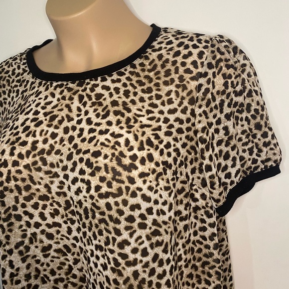 Leopard Torrid Ringer Tee_size 1 - Picture 3 of 5